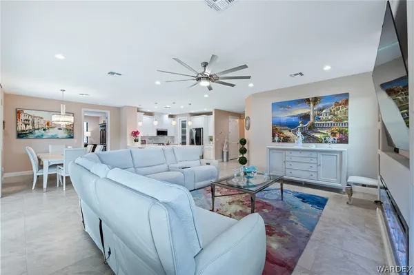 $2,500 | 2836 Steamboat Drive, Bullhead City, AZ 86429