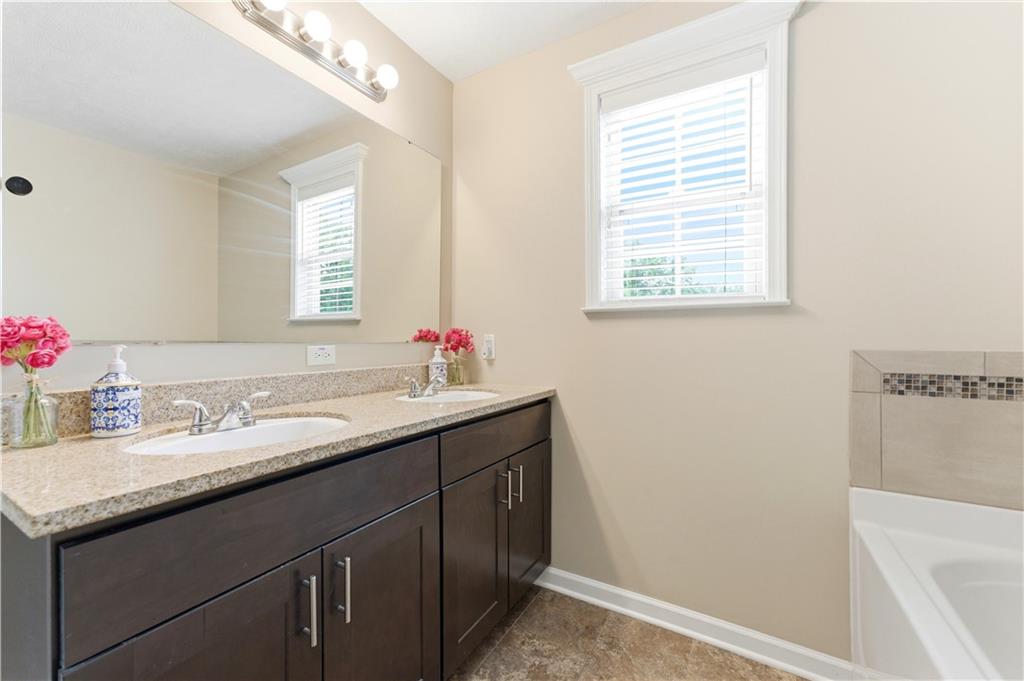 340 Trinity Way Wexford, PA 15090 - Photo 25 of 45