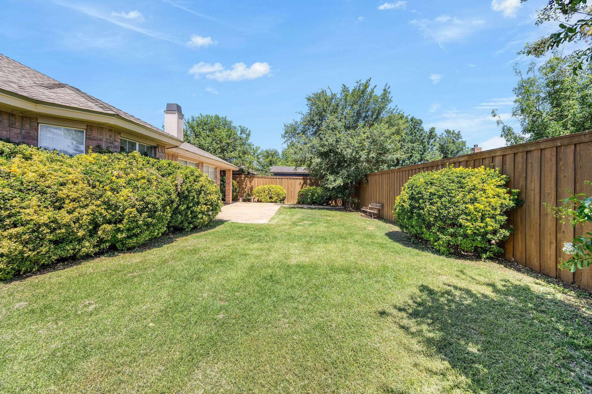 5811 90th Street Lubbock, TX 79424 - Photo 58 of 58 B66A0362_10