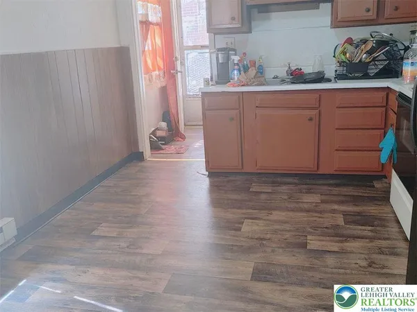 $250,000 | 208 North Hall Street, Allentown, PA 18102