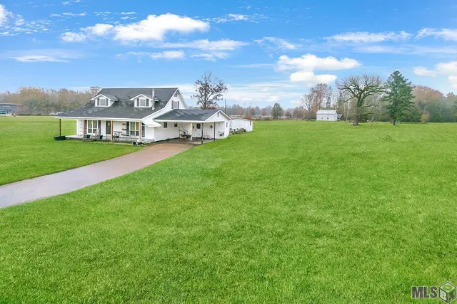 $420,000 | 11028 Hooper Road, Baton Rouge, LA 70818