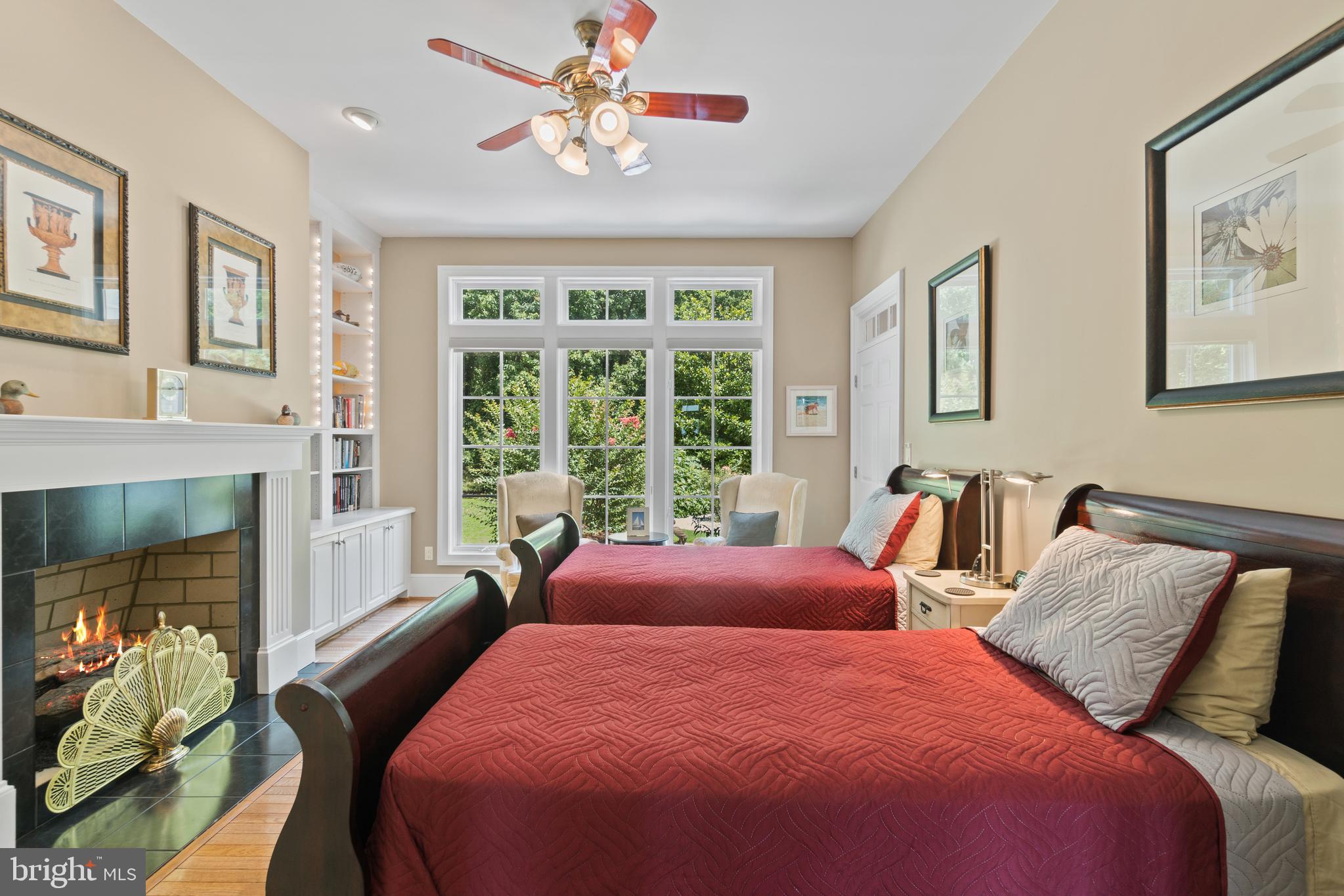 16271 Thomas Road Piney Point, MD 20674 - Photo 18 of 40 First-floor bedroom can also be used as a study.