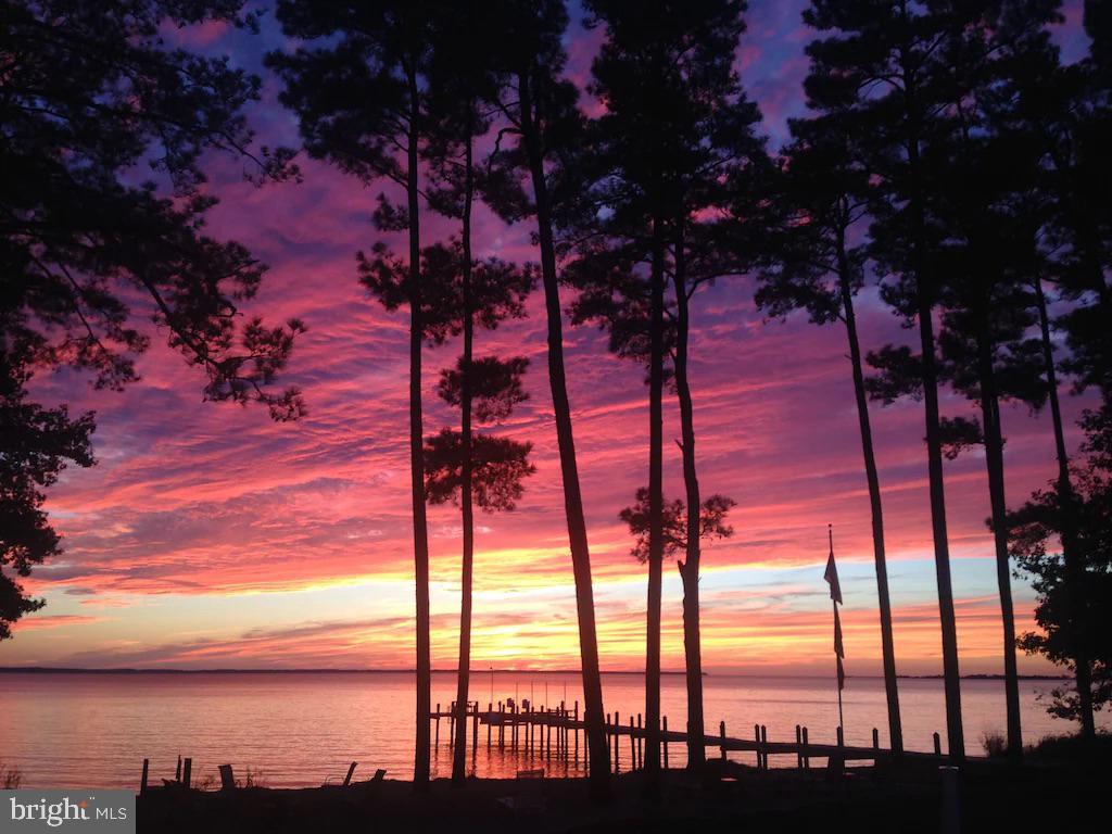 16271 Thomas Road Piney Point, MD 20674 - Photo 38 of 40 Sunsets you will continuously photograph.