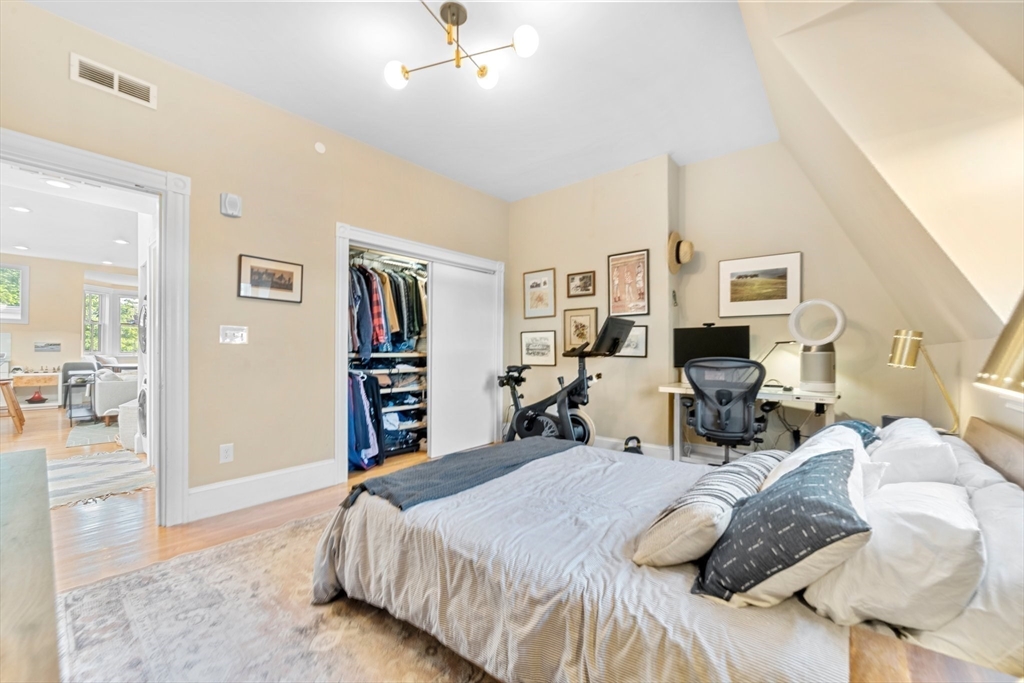 25 Worcester Square, Unit 5 Boston, MA 02118 - Photo 14 of 23