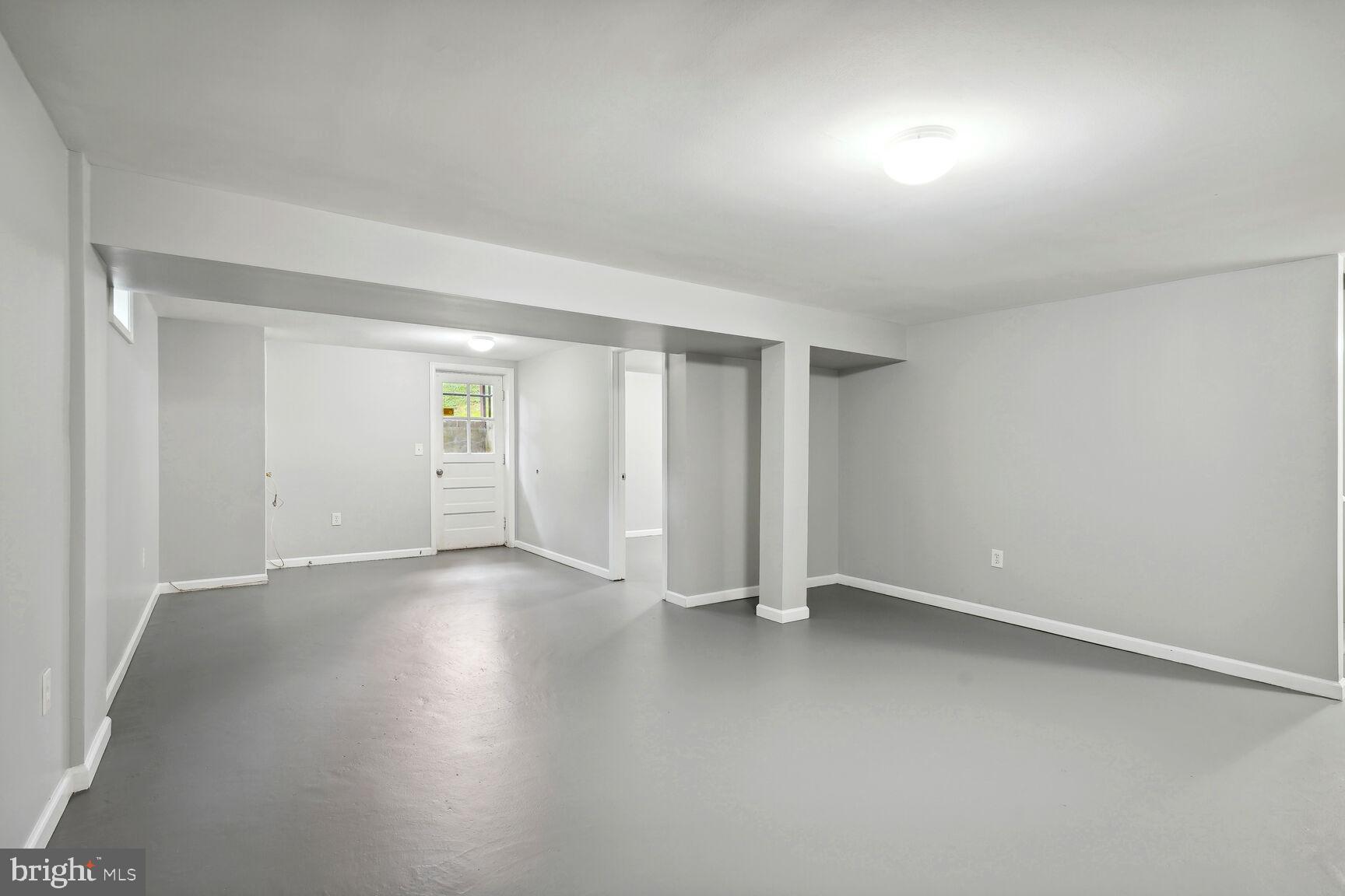 11403 Sherrie Lane Silver Spring, MD 20902 - Photo 12 of 19 LL w/ exit to backyard