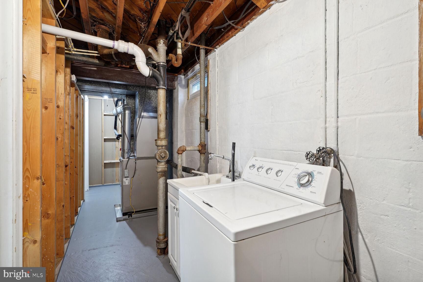 11403 Sherrie Lane Silver Spring, MD 20902 - Photo 16 of 19 Utility Room w/
new Furnace