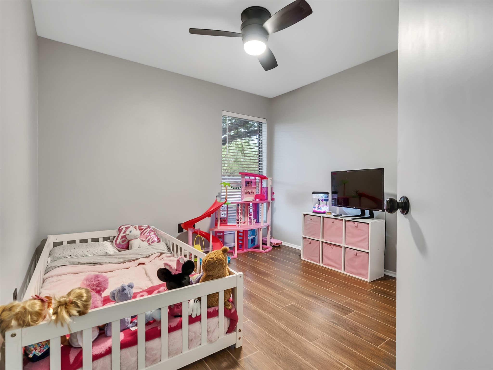 101 North Wagon Lane Angleton, TX 77515 - Photo 13 of 23