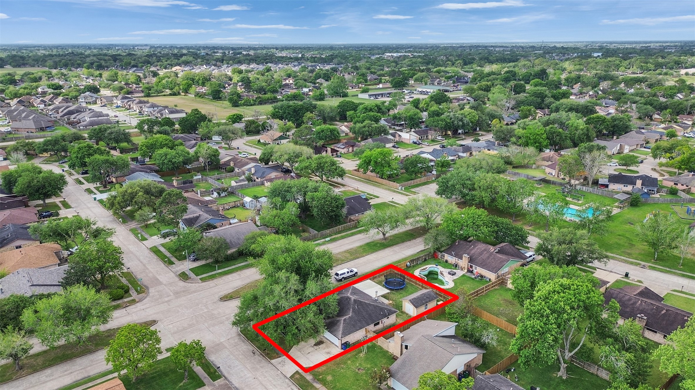 101 North Wagon Lane Angleton, TX 77515 - Photo 22 of 23