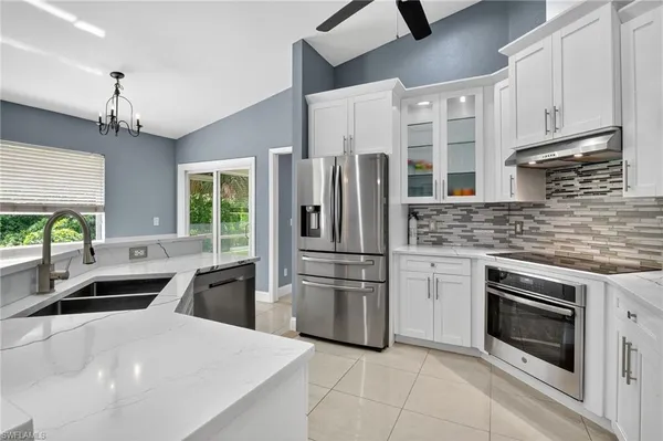 $4,000 | 850 29th Street Southwest, Naples, FL 34117