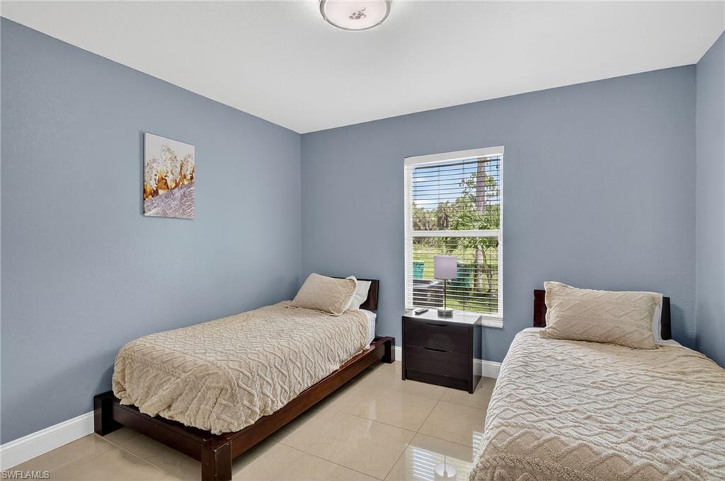 850 29th Street Southwest Naples, FL 34117 - Photo 16 of 24