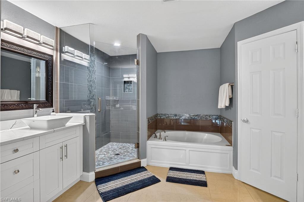 850 29th Street Southwest Naples, FL 34117 - Photo 7 of 24