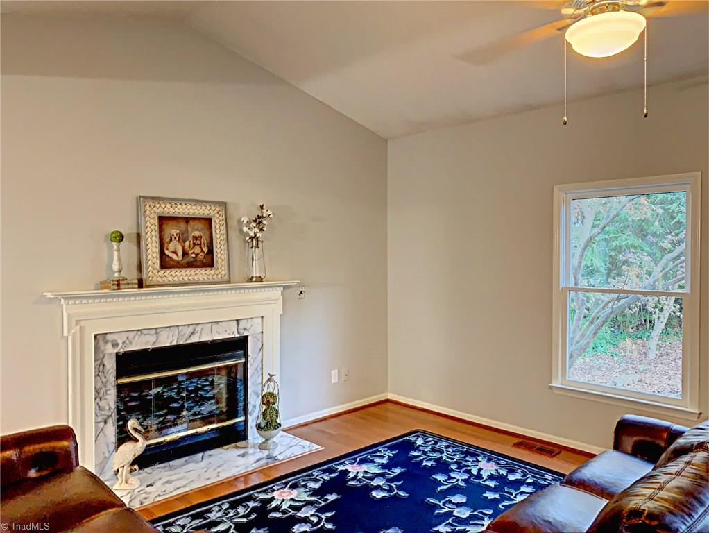 549 Kyle Road Winston-Salem, NC 27104 - Photo 5 of 29 Gallery Image 5