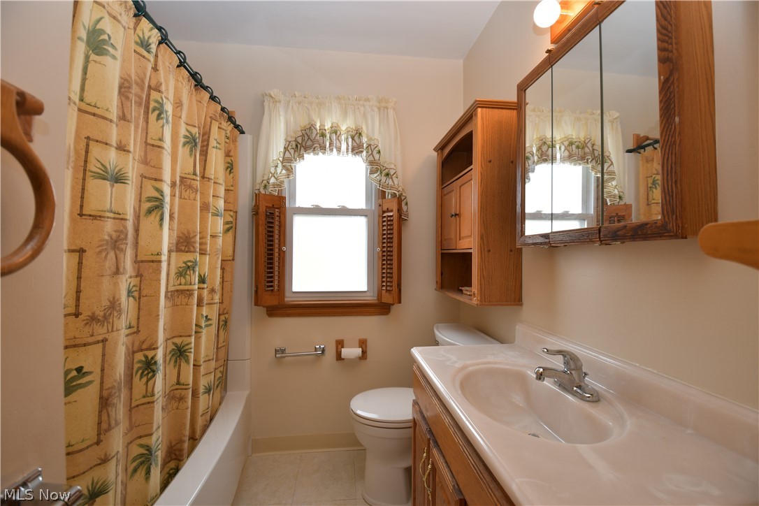 5515 Huron Road Lyndhurst, OH 44124 - Photo 5 of 35