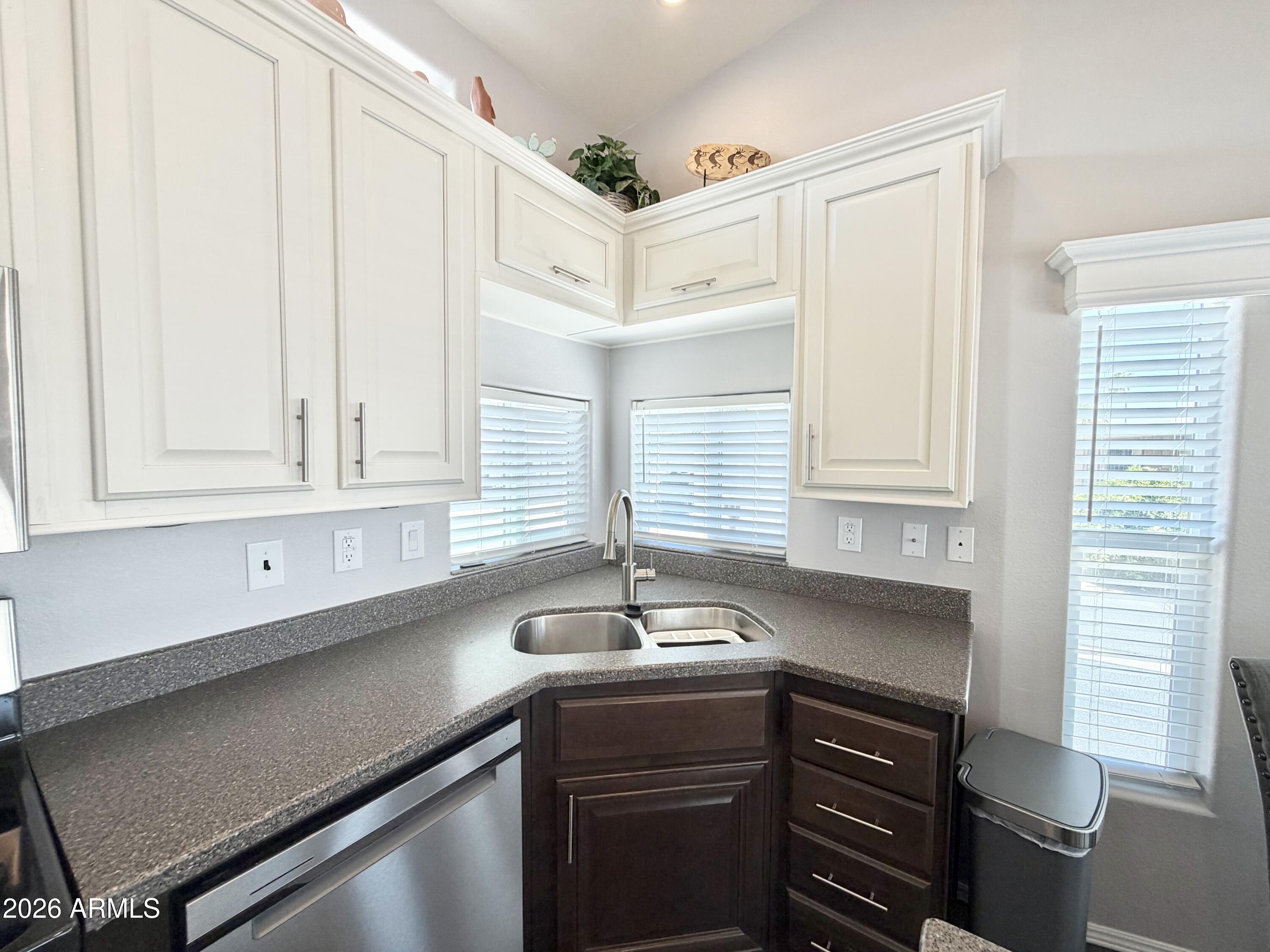 111 South Greenfield Road, Unit 753 Mesa, AZ 85206 - Photo 13 of 66