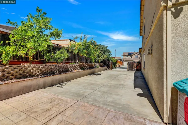 $879,900 | 4007 Oak Knoll Street, Antioch, CA 94509