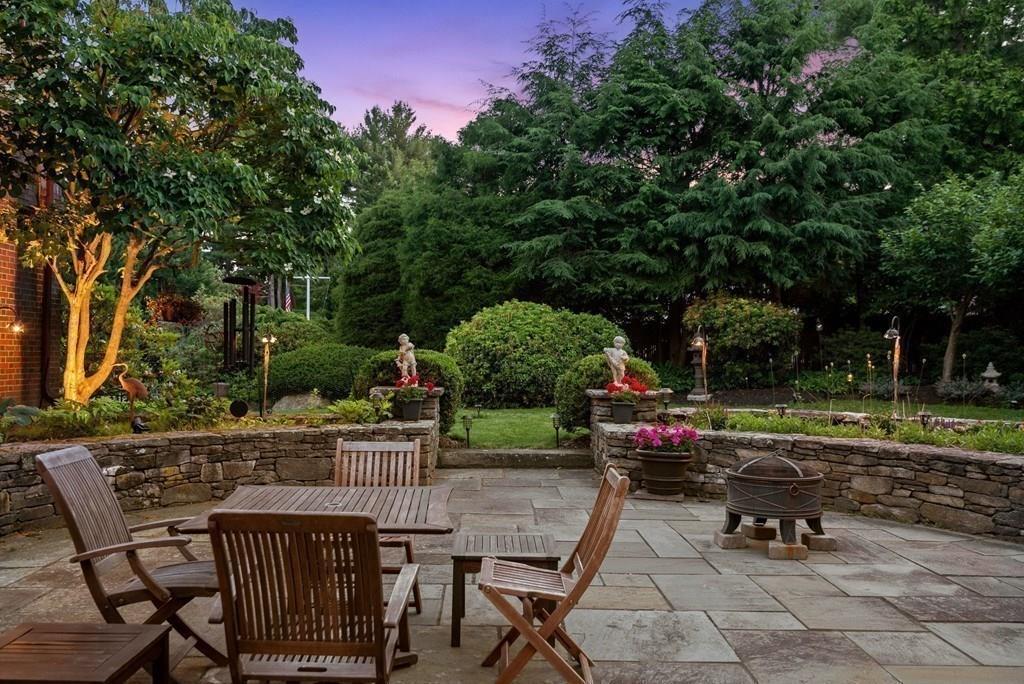 76 Poor Street Andover, MA 01810 - Photo 6 of 41