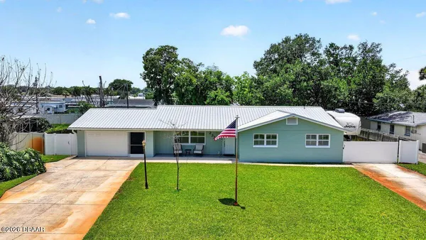 $389,000 | 2334 Citrus Avenue, South Daytona, FL 32119