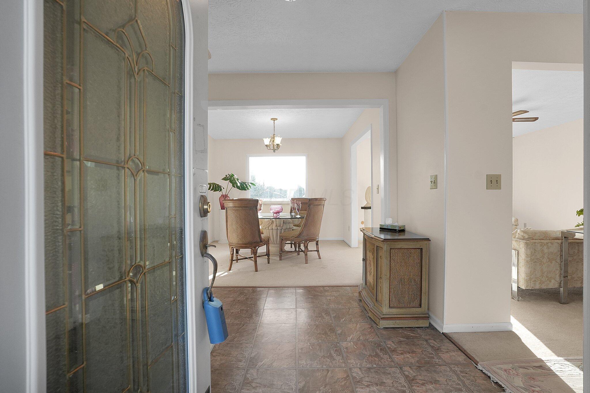 138 South Spring Road Westerville, OH 43081 - Photo 4 of 42 Entrance