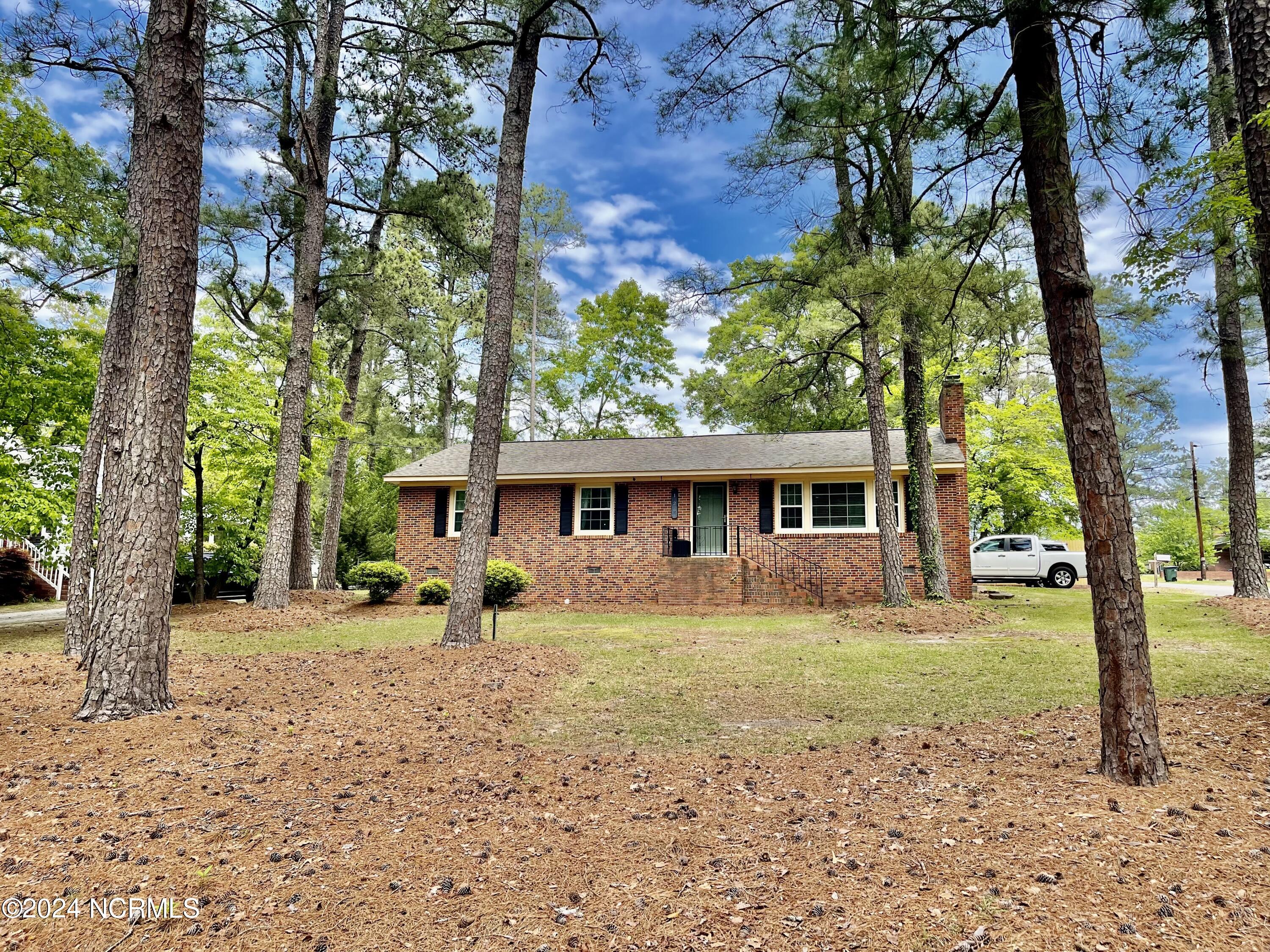 129 Woodland Road Rockingham, NC 28379 - Photo 1 of 38 129 Woodland Rd