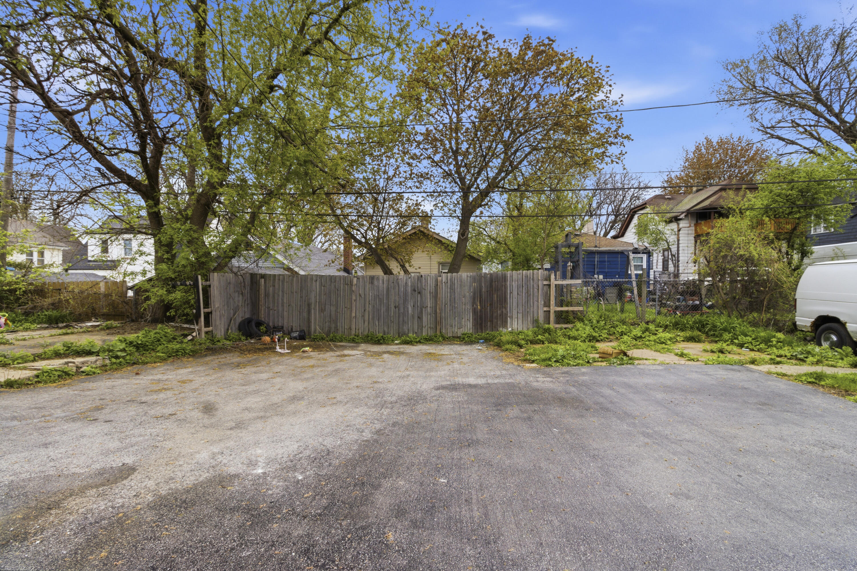 2432 North 55th Street Milwaukee, WI 53210 - Photo 35 of 41 IMG_1706