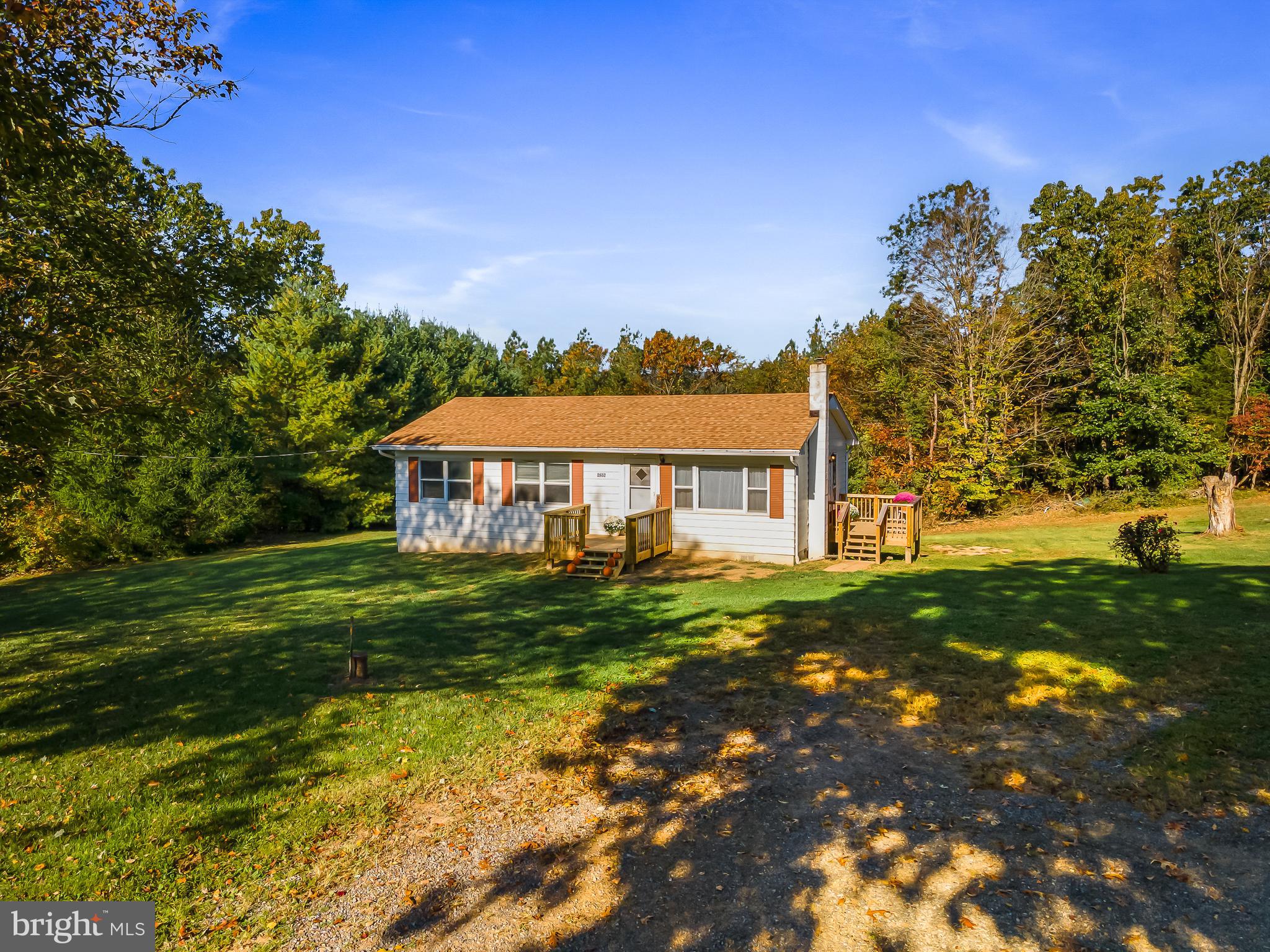 2852 Green Spring Road Winchester, VA 22603 - Photo 3 of 32