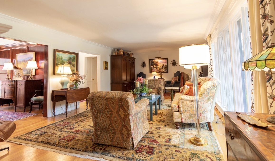 6432 Dean Road Indianapolis, IN 46220 - Photo 2 of 73 Gallery Image 2