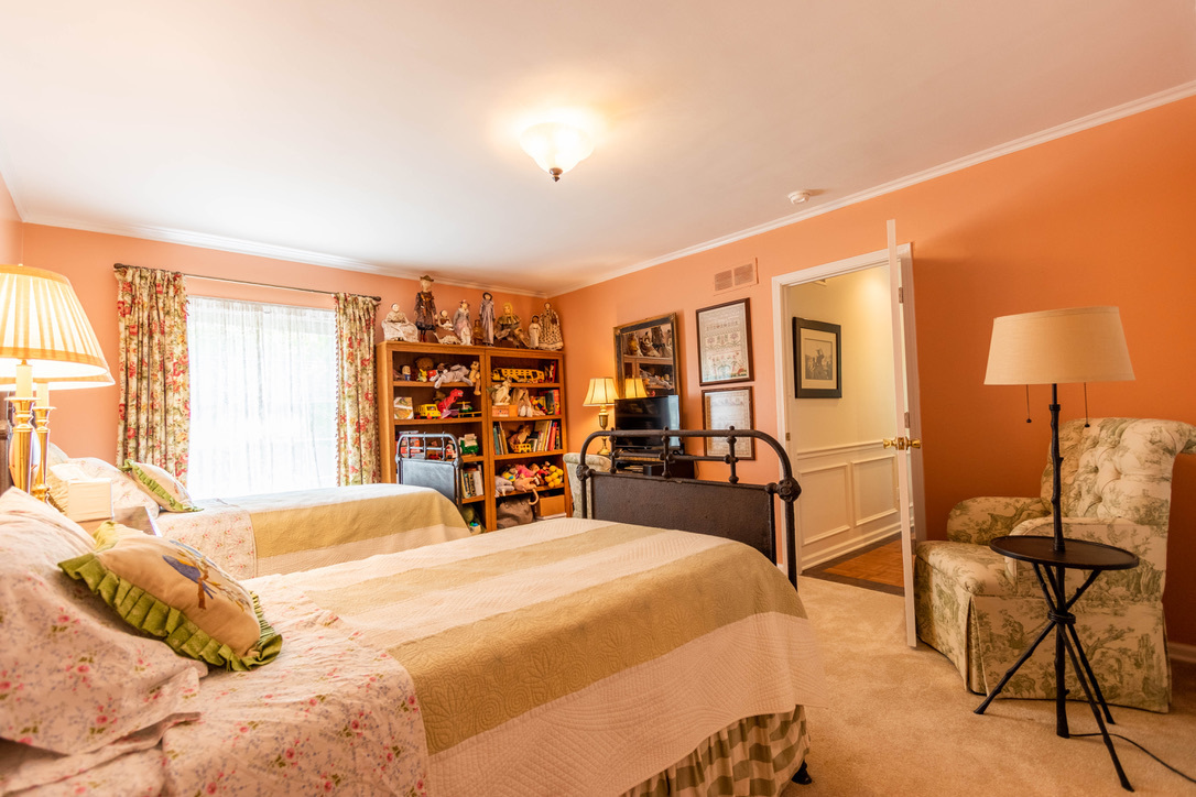 6432 Dean Road Indianapolis, IN 46220 - Photo 24 of 73 Gallery Image 24