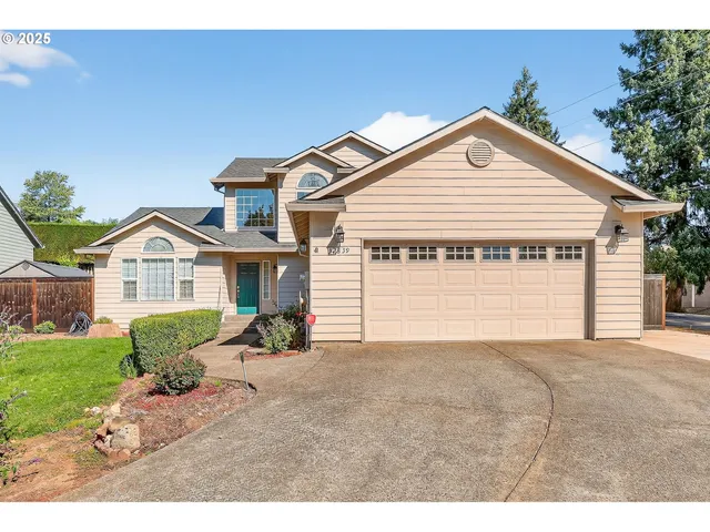 $565,000 | 32839 Southwest Crystal Springs Court, Scappoose, OR 97056