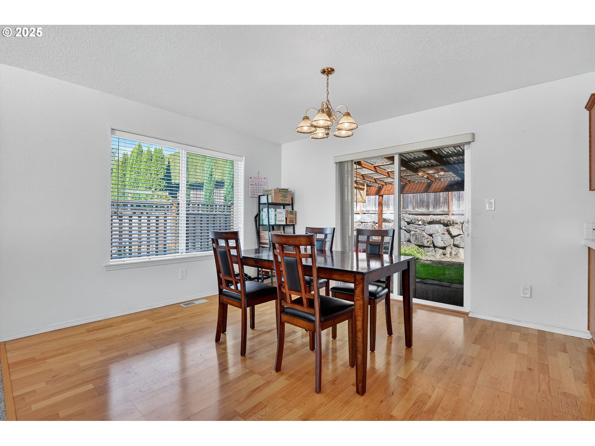 32839 Southwest Crystal Springs Court Scappoose, OR 97056 - Photo 16 of 47