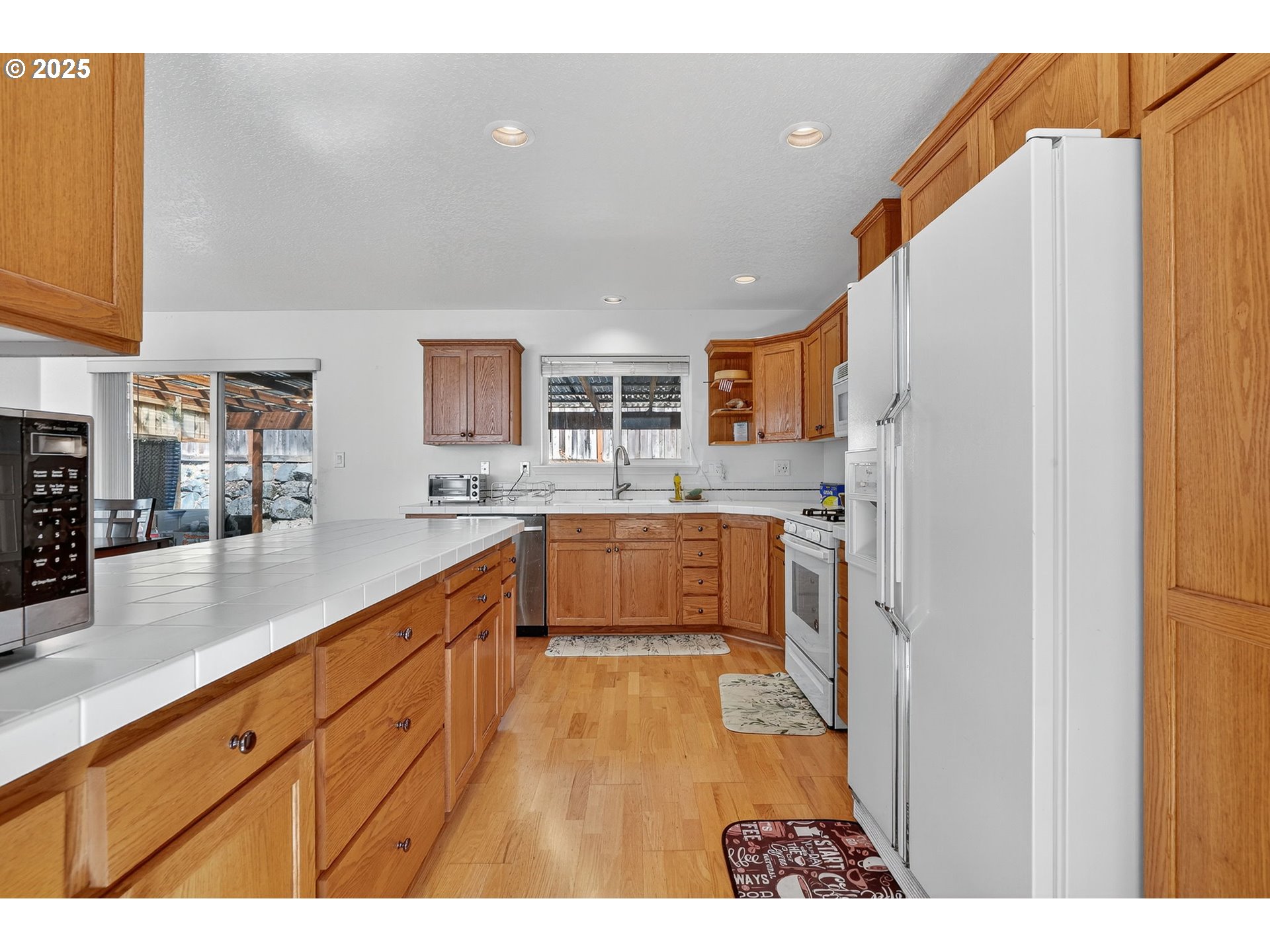 32839 Southwest Crystal Springs Court Scappoose, OR 97056 - Photo 20 of 47