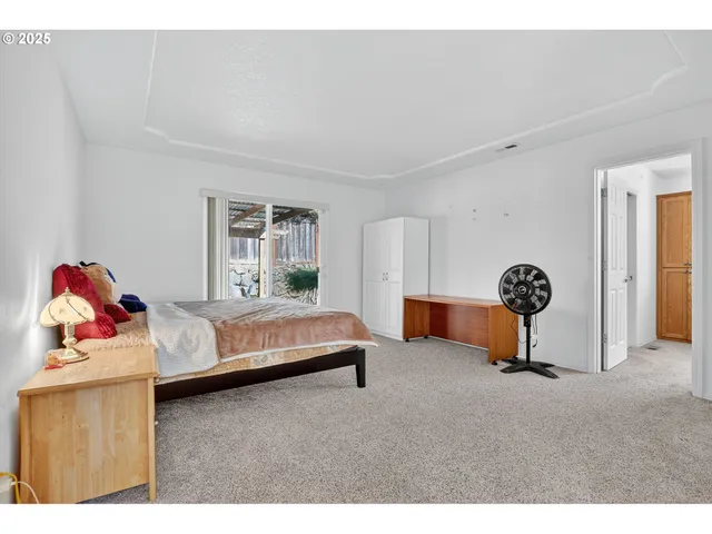 $565,000 | 32839 Southwest Crystal Springs Court, Scappoose, OR 97056