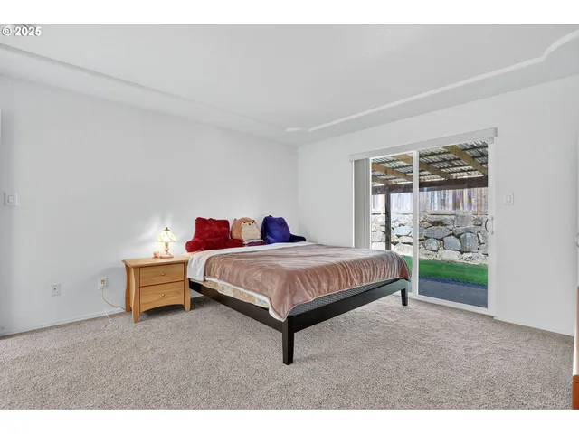 $565,000 | 32839 Southwest Crystal Springs Court, Scappoose, OR 97056