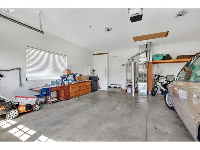 $565,000 | 32839 Southwest Crystal Springs Court, Scappoose, OR 97056