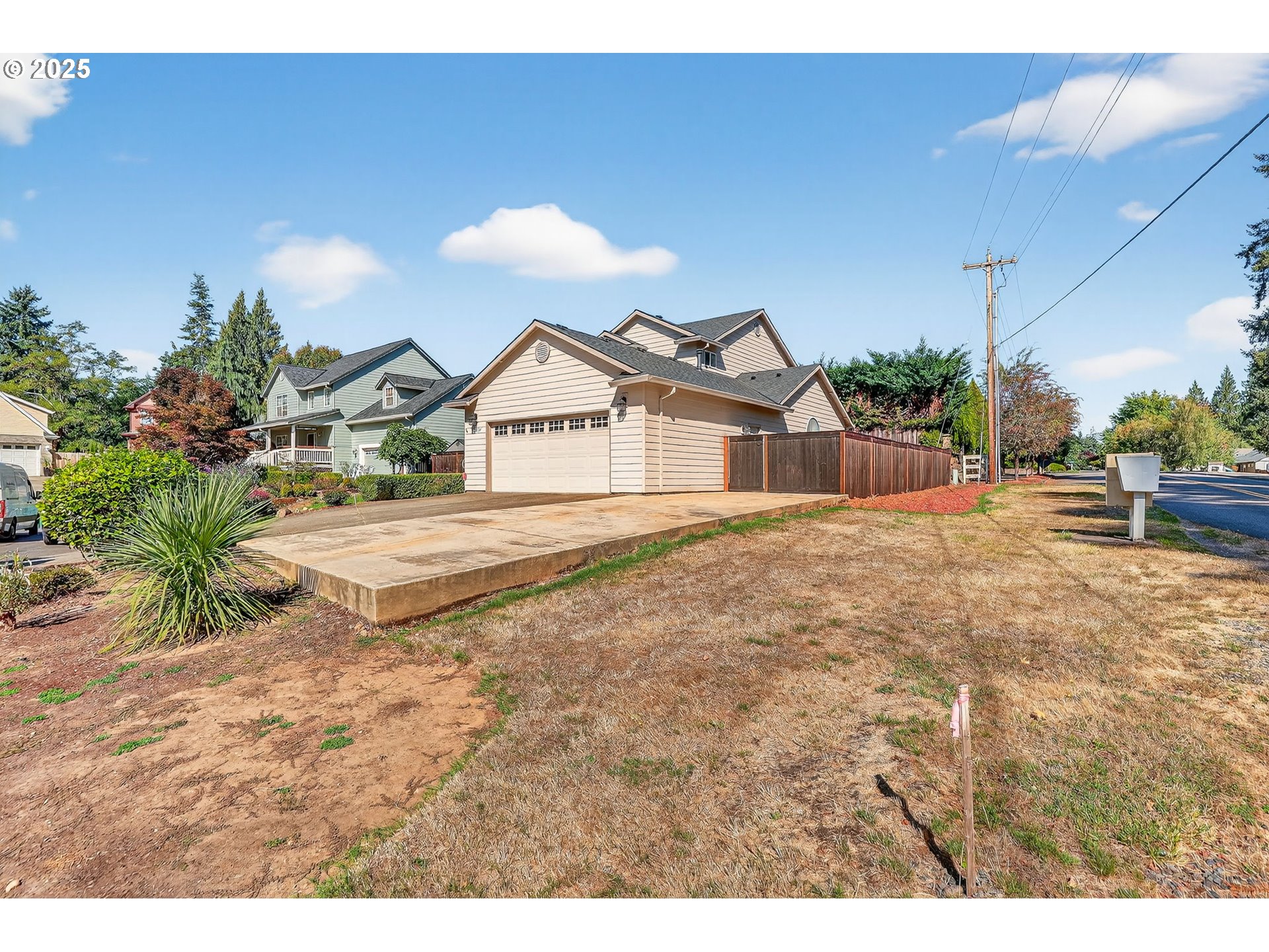 32839 Southwest Crystal Springs Court Scappoose, OR 97056 - Photo 4 of 47