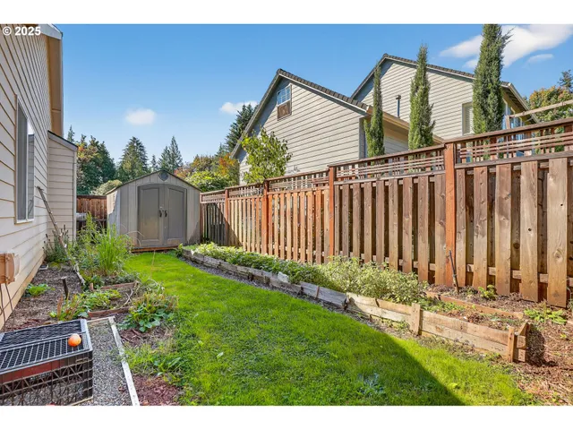 $565,000 | 32839 Southwest Crystal Springs Court, Scappoose, OR 97056