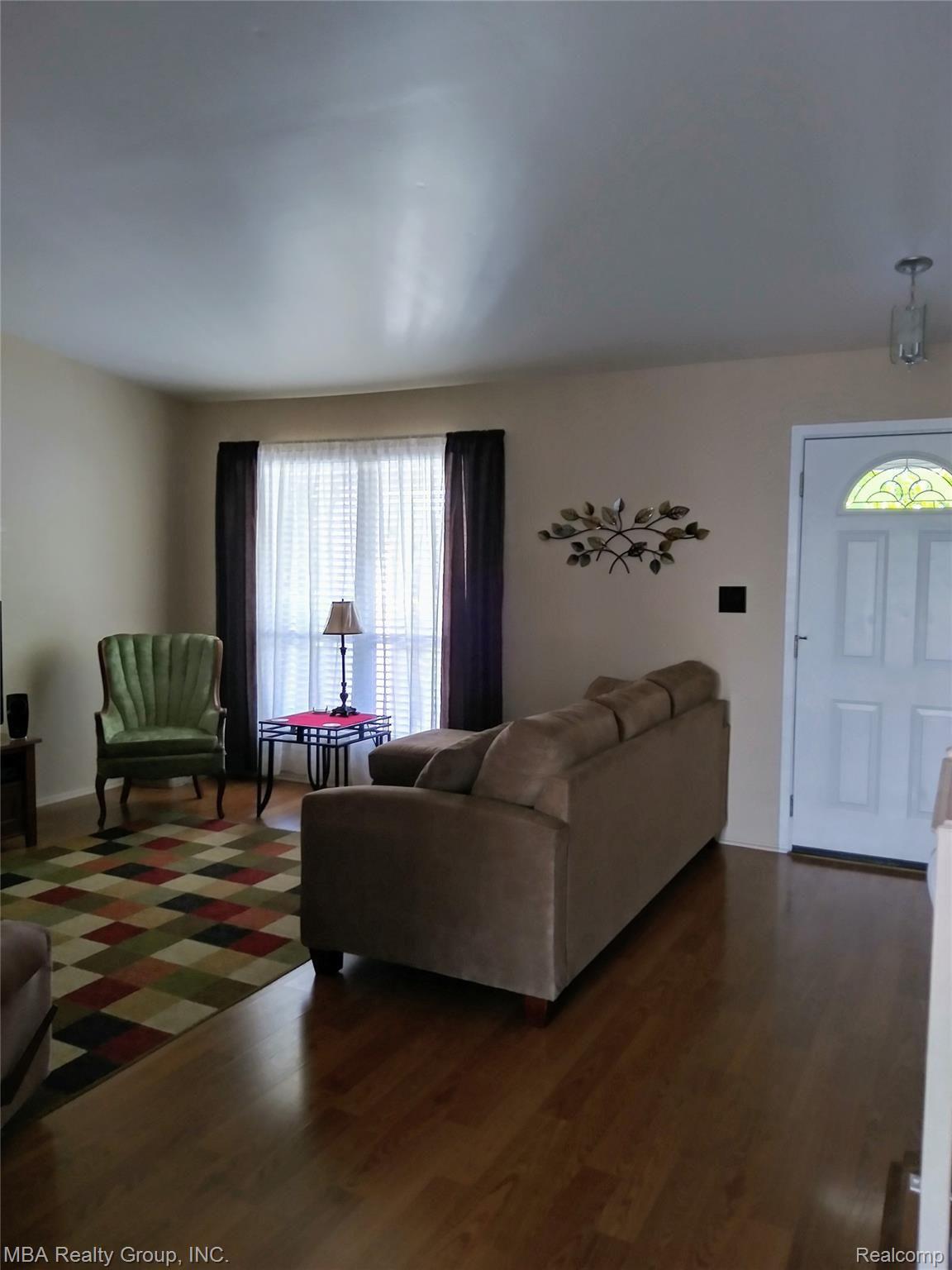22181 Hall Road Trenton, MI 48183 - Photo 17 of 24 20190814_171847_HDR.jpg