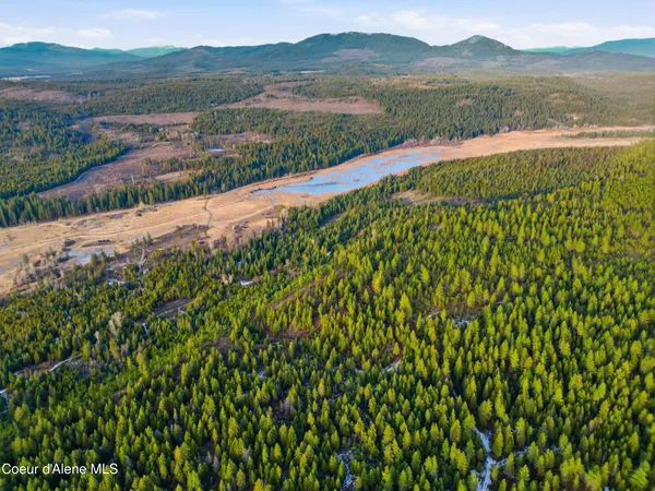 $899,000 | 3804 Kelso Lake Road, Athol, ID 83801