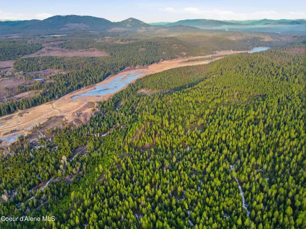 $899,000 | 3804 Kelso Lake Road, Athol, ID 83801
