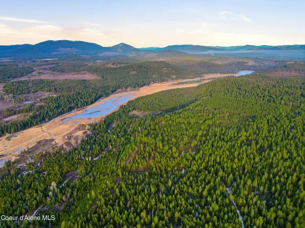 $899,000 | 3804 Kelso Lake Road, Athol, ID 83801