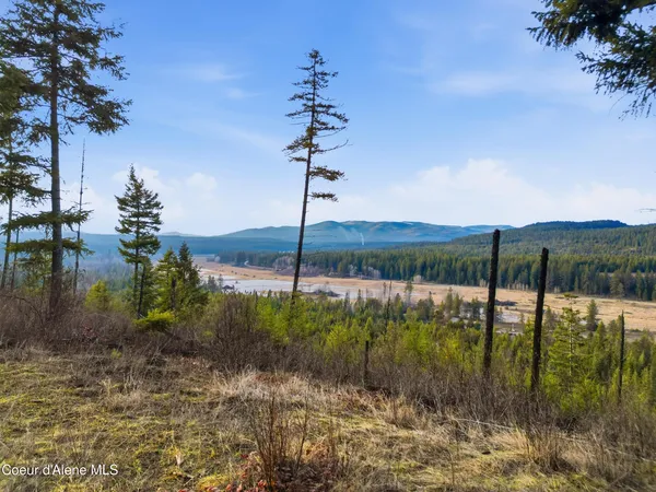 $899,000 | 3804 Kelso Lake Road, Athol, ID 83801