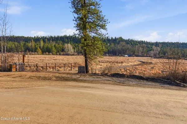 $899,000 | 3804 Kelso Lake Road, Athol, ID 83801