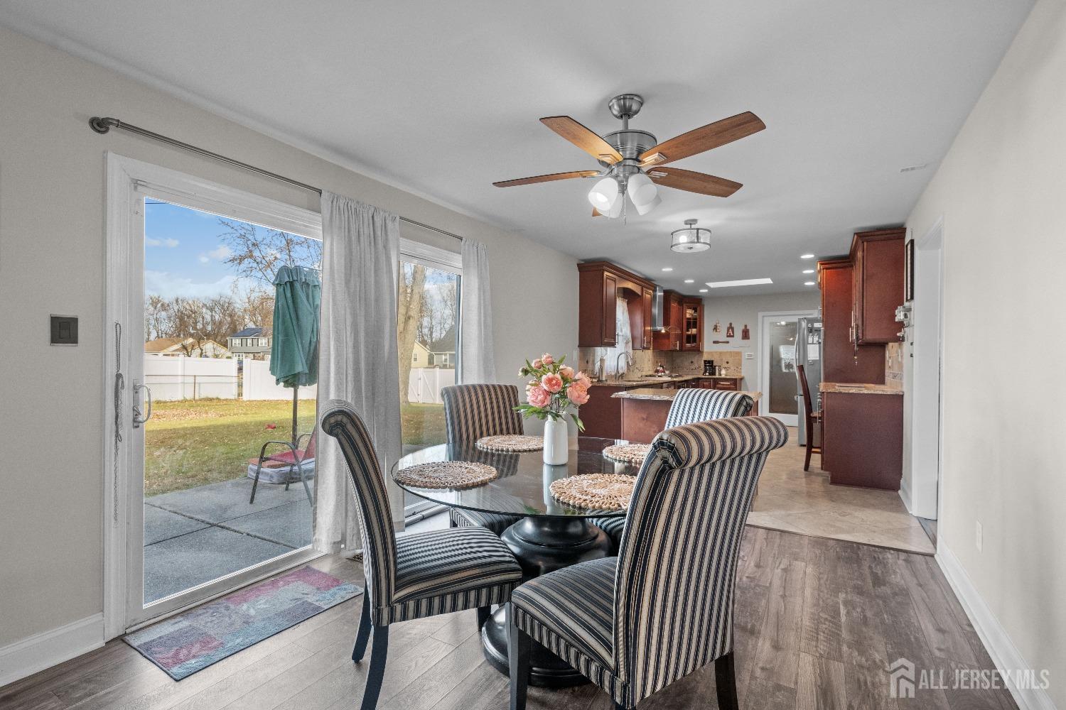 2 Guild Court Willingboro, NJ 08046 - Photo 11 of 38
