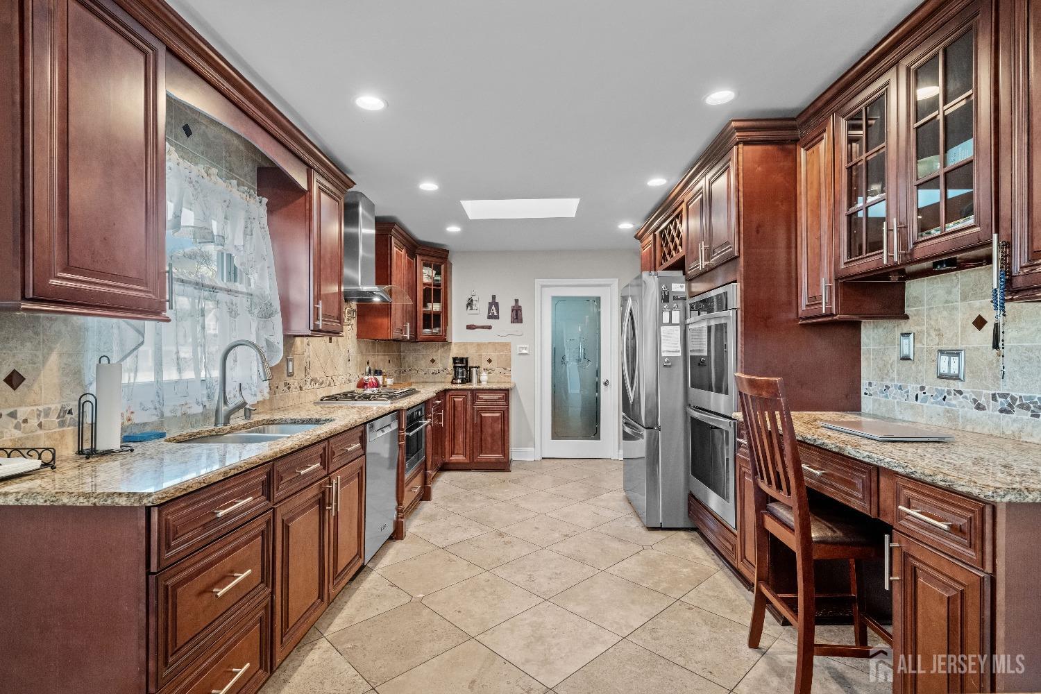 2 Guild Court Willingboro, NJ 08046 - Photo 16 of 38