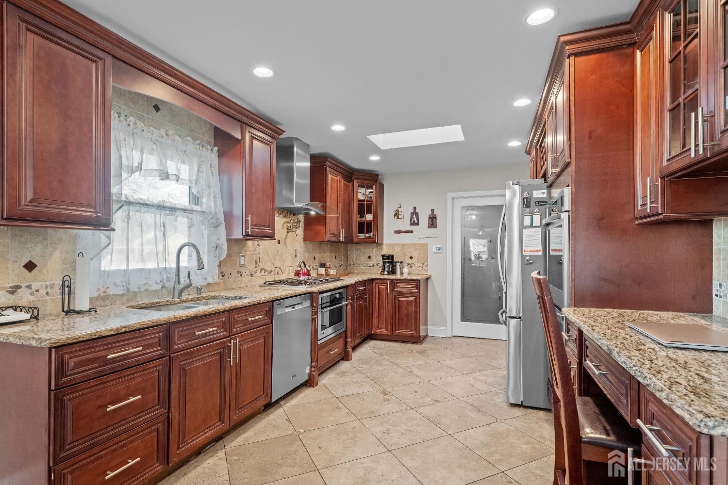 2 Guild Court Willingboro, NJ 08046 - Photo 18 of 38
