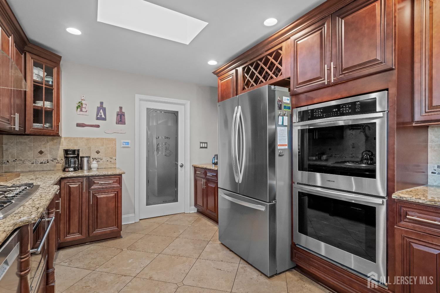 2 Guild Court Willingboro, NJ 08046 - Photo 20 of 38
