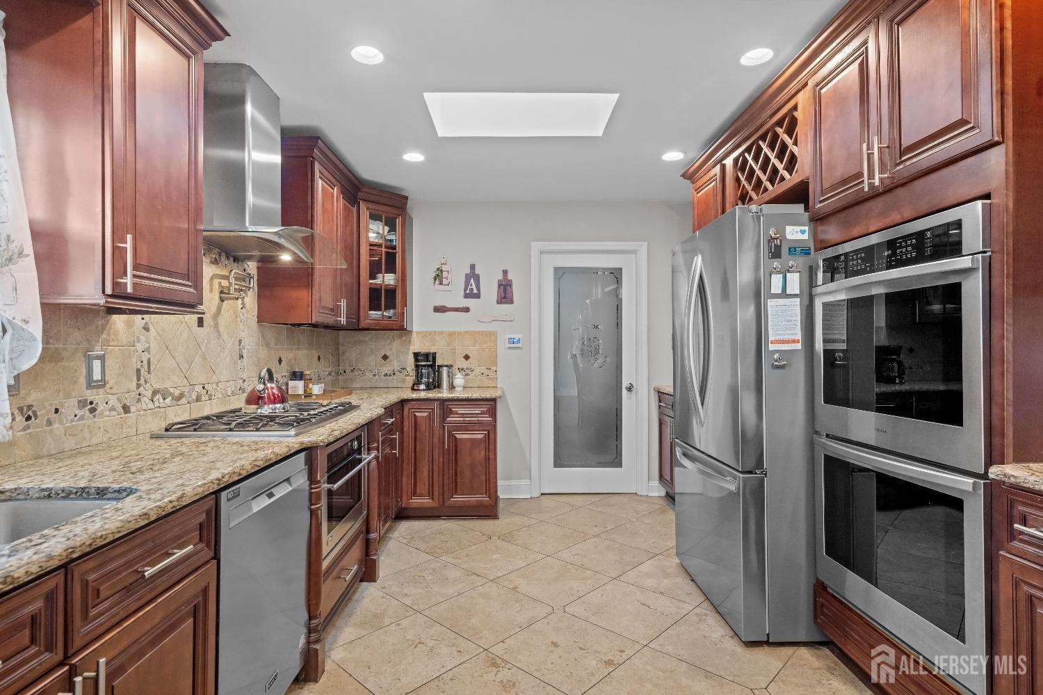 2 Guild Court Willingboro, NJ 08046 - Photo 22 of 38