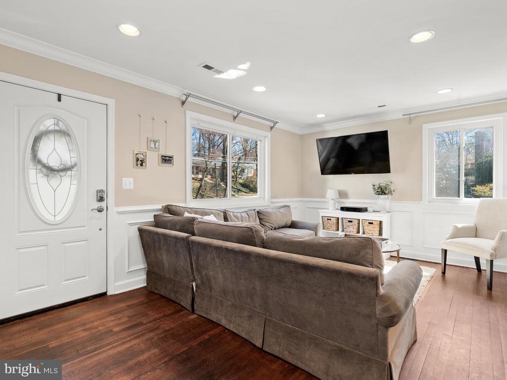 11614 Gail Street Silver Spring, MD 20902 - Photo 5 of 33 Hardwood floors throughout