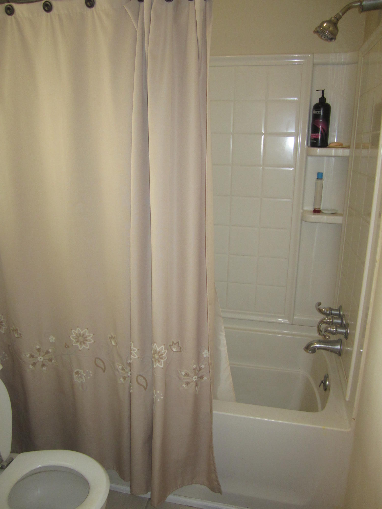 809 Beauregard Road Summerville, SC 29486 - Photo 26 of 26 809 Bearegard 056