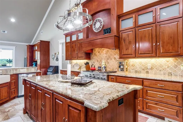 $3,100,000 | 13006 Farm Market 757 Winona Tx 75792, Winona, TX 75792