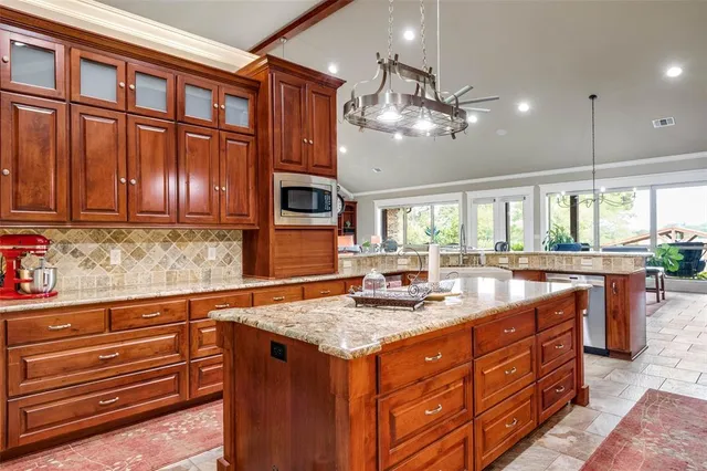 $3,100,000 | 13006 Farm Market 757 Winona Tx 75792, Winona, TX 75792